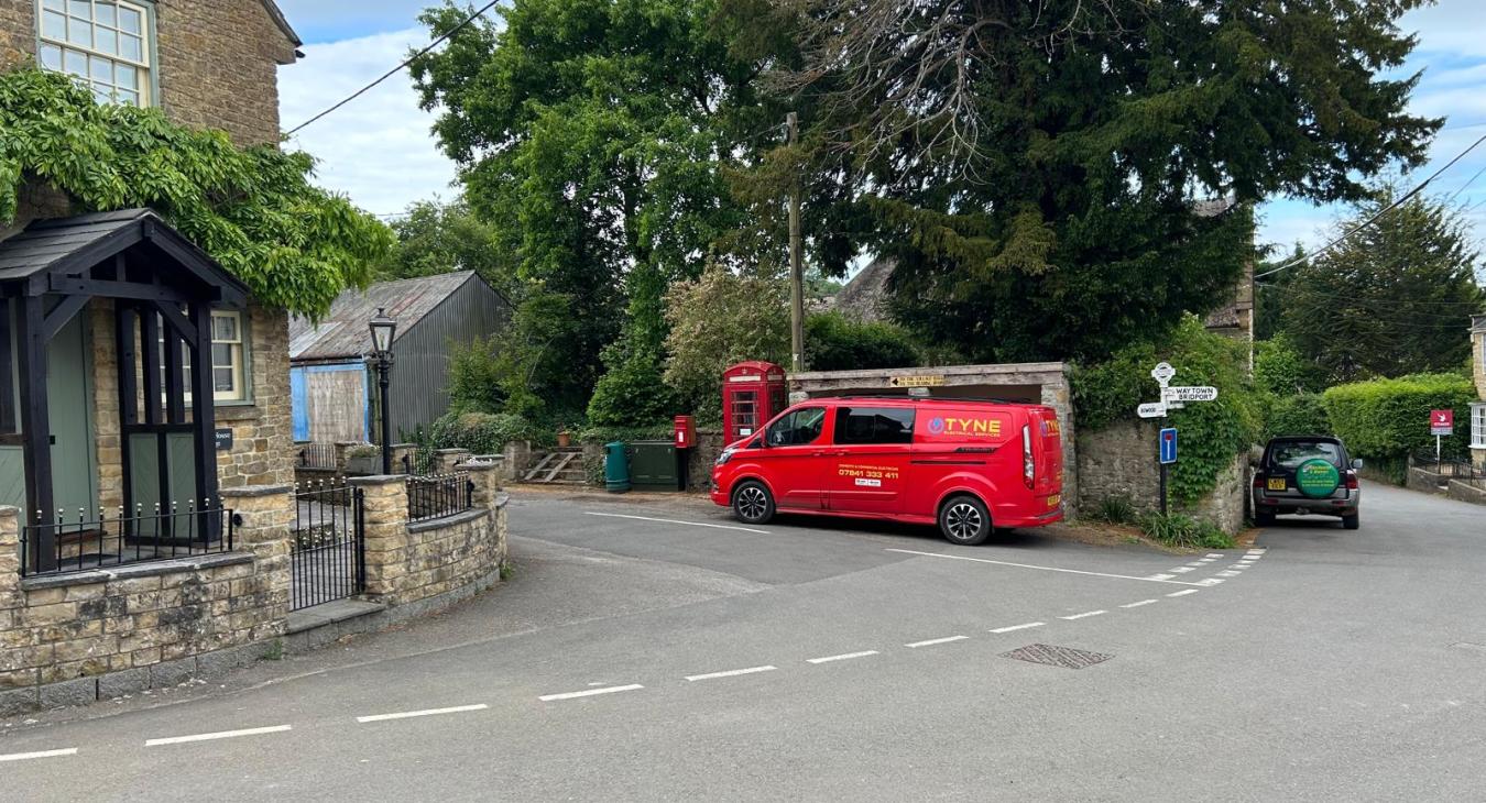 Qualified Electrician in Netherbury