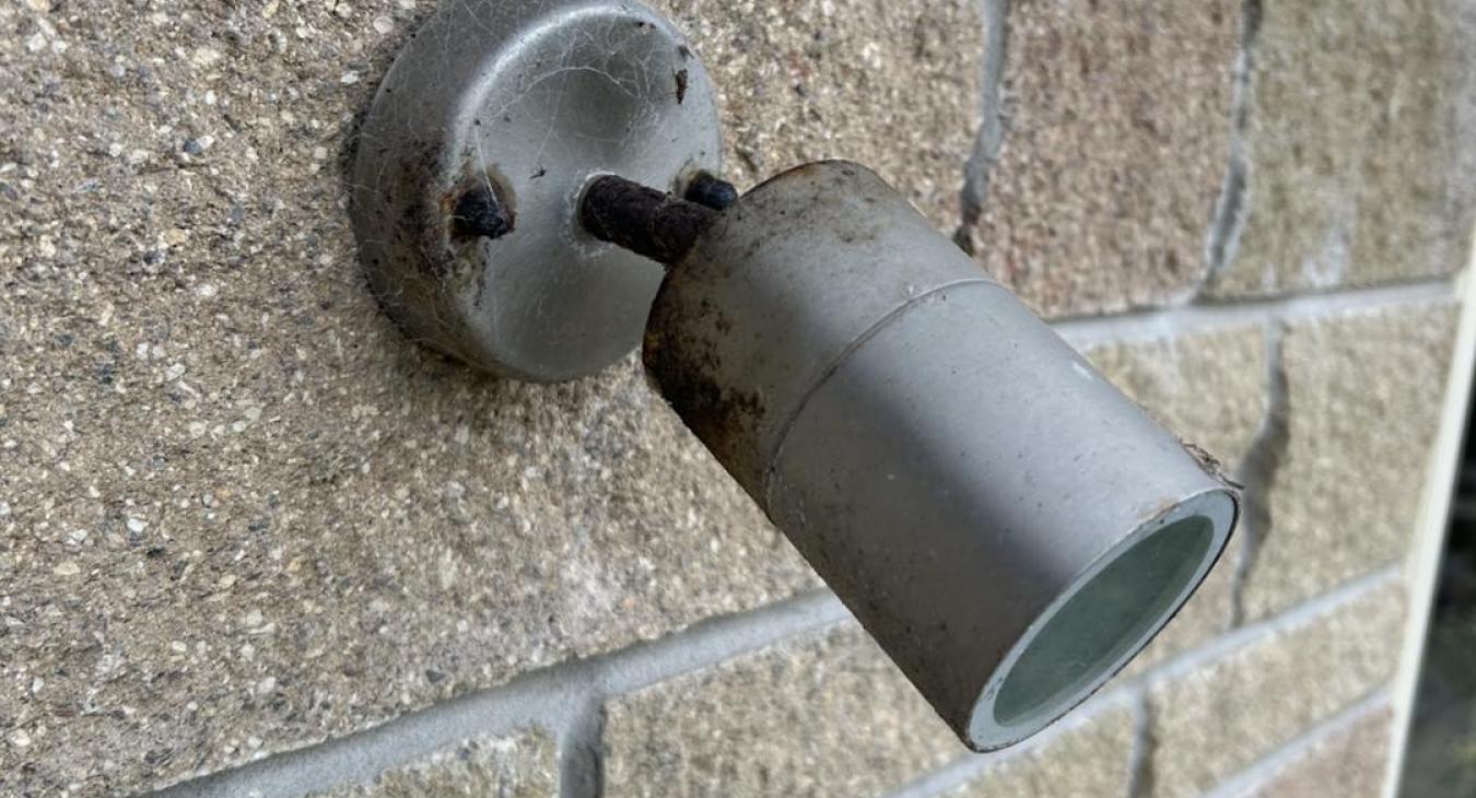 Outdoor Lighting Replacement – South Petherton