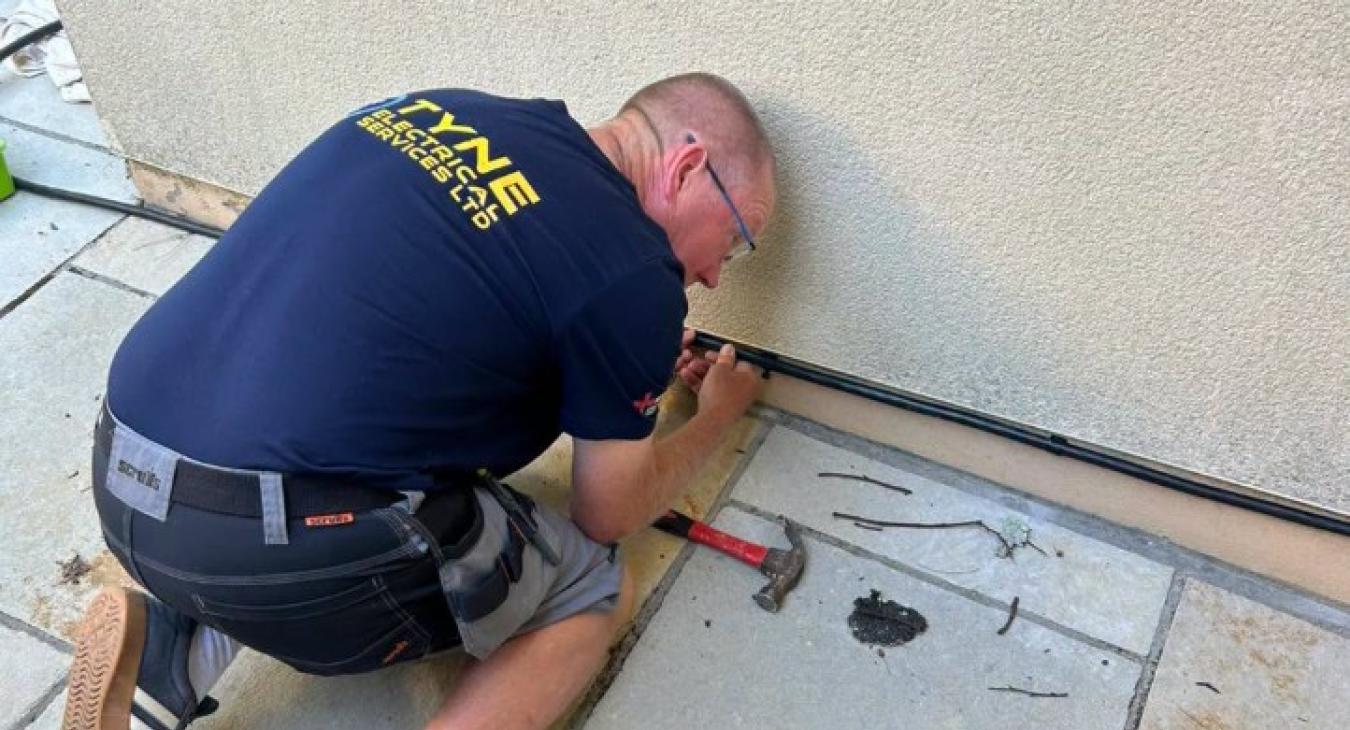 Why choose a local electrician in Seaton